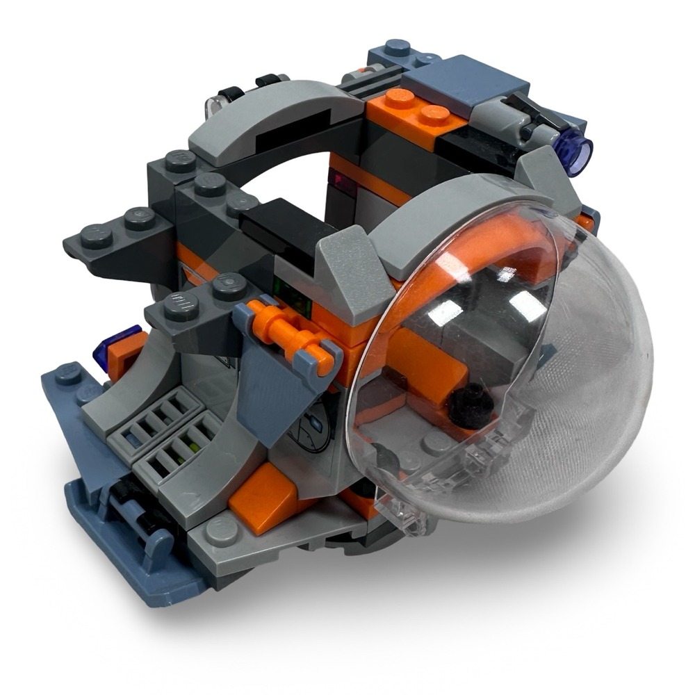 LEGO 76102‎ Marvel Super Heroes Thor's Weapon Quest Escape Pod Partially Built